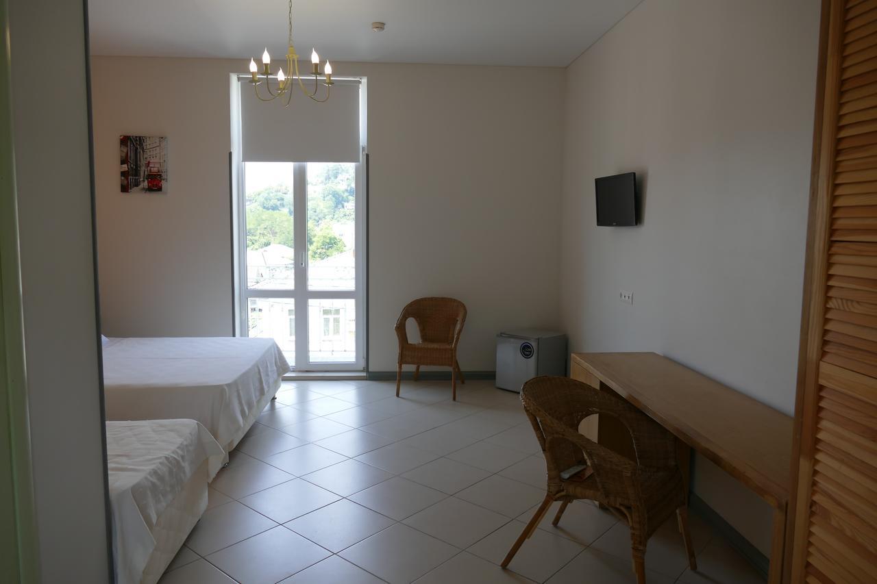 Heliopark Gora Bagrata Otel Sohum Dış mekan fotoğraf