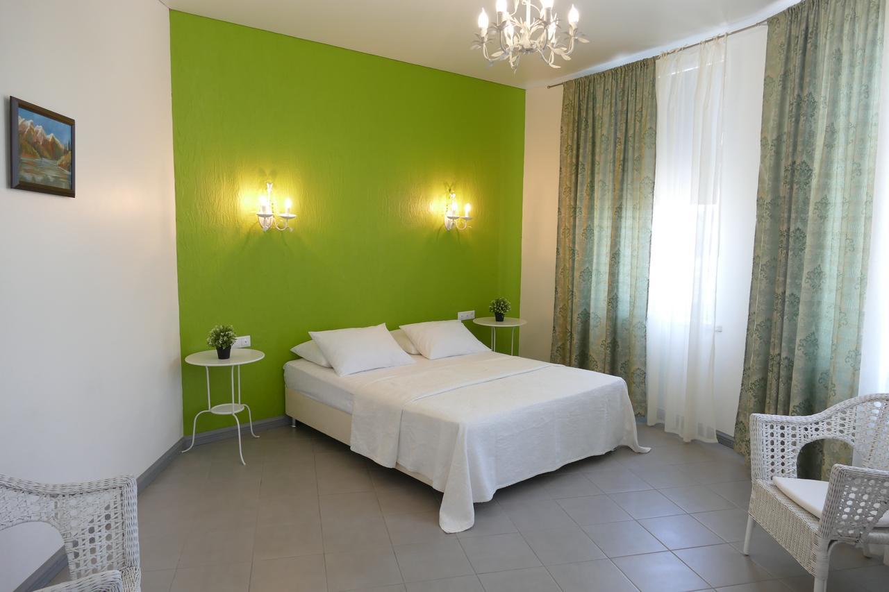 Heliopark Gora Bagrata Otel Sohum Dış mekan fotoğraf
