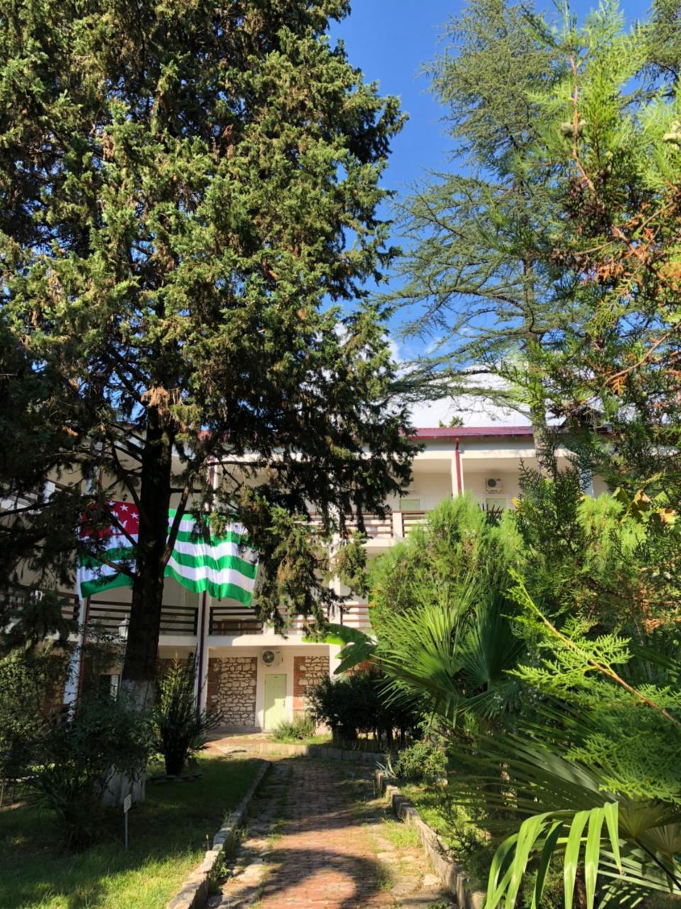 Heliopark Gora Bagrata Otel Sohum Dış mekan fotoğraf