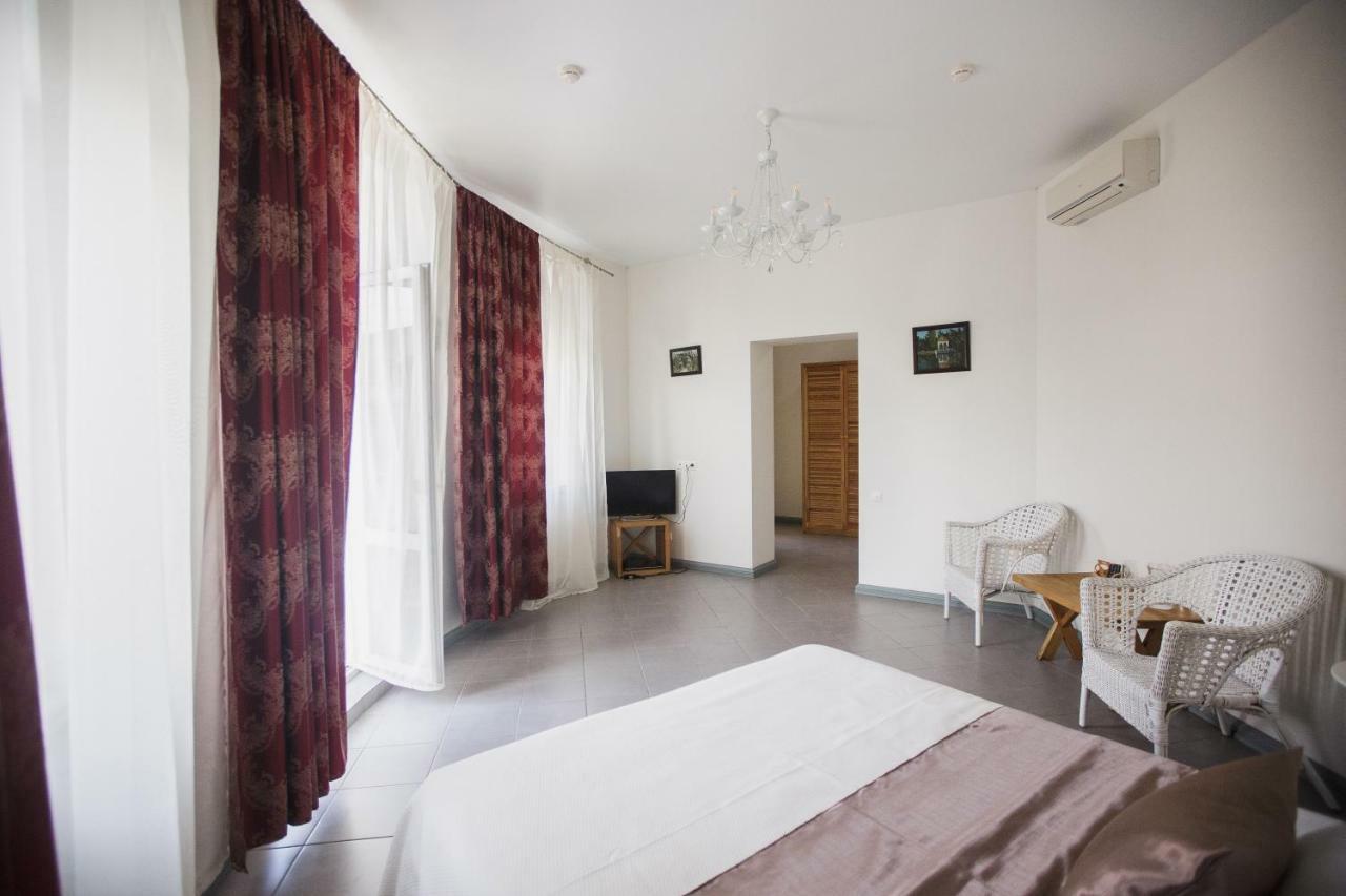 Heliopark Gora Bagrata Otel Sohum Dış mekan fotoğraf
